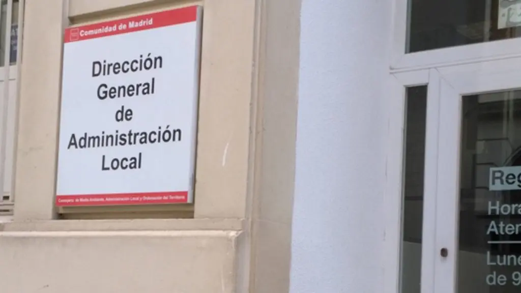 funciones de los administrativos de la Comunidad de Madrid en las oficinas de Administración